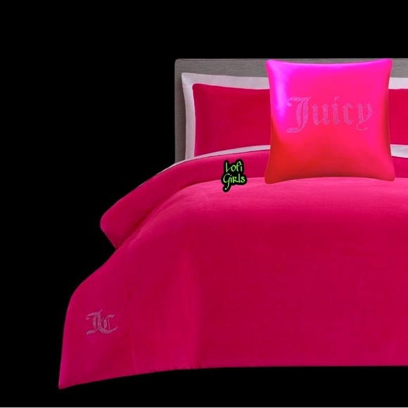 Juicy Couture Gothic Bling Crystal Logo Velour Tracksuit Comforter 4 pc Bed Set - Picture 7 of 7